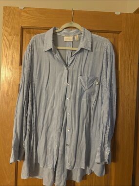 Chico's Light Blue & White Striped Button-Down Shirt